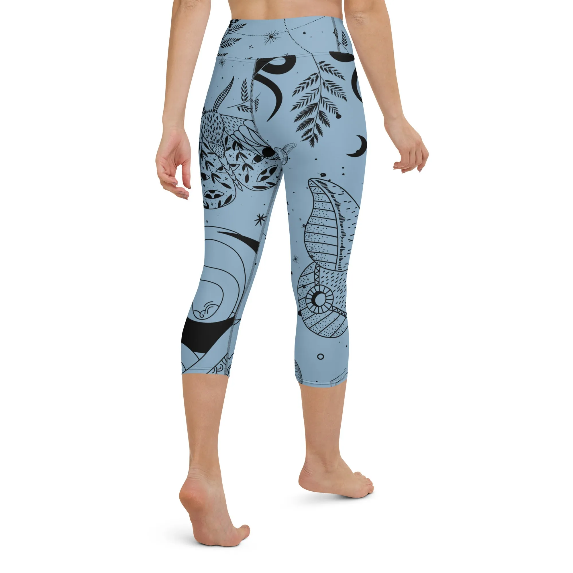 Celestial Design Yoga Capri Leggings Capri Exercise Leggings, lioness-love