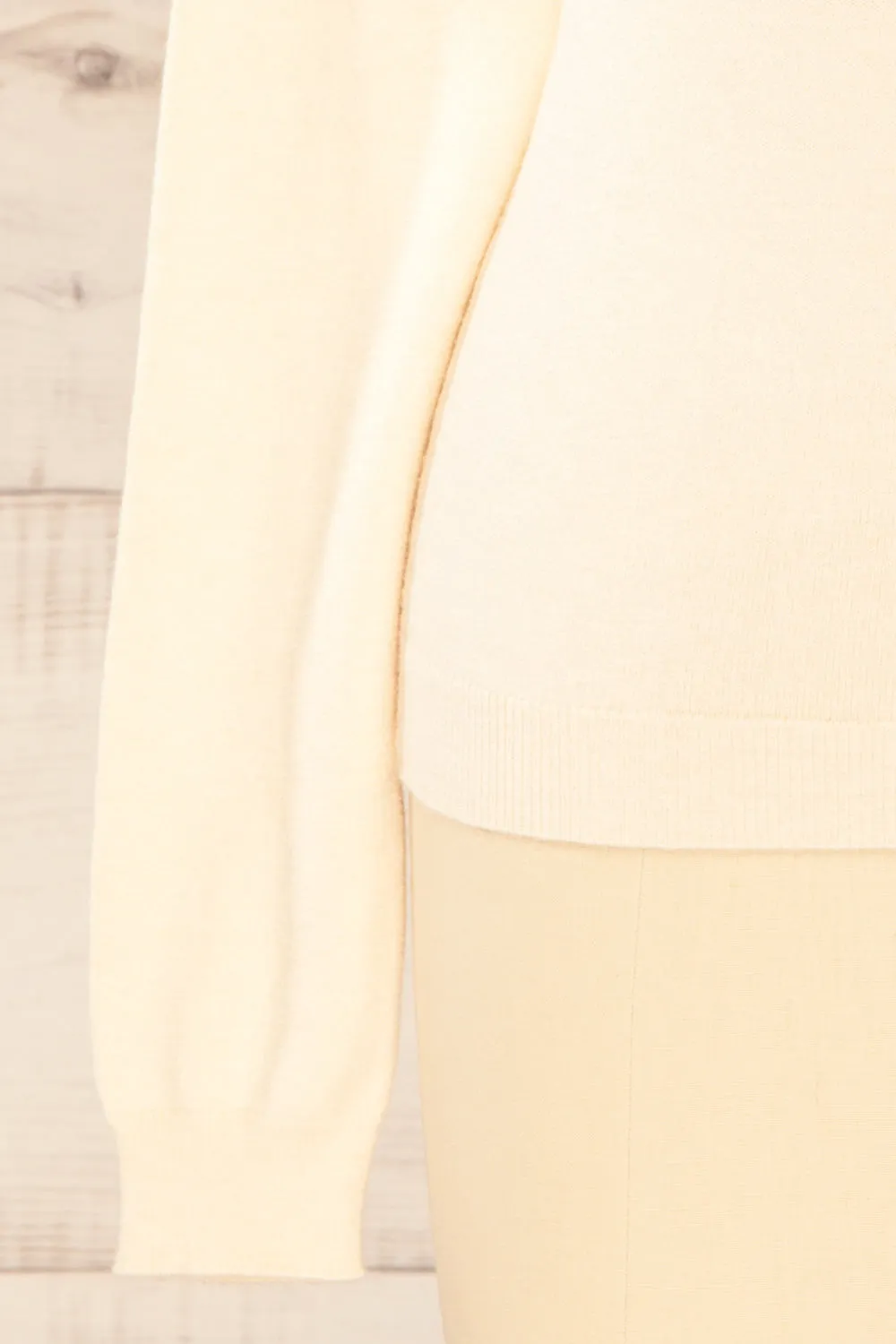 Derby Ivory | Knit Turtleneck w/ Long Sleeves