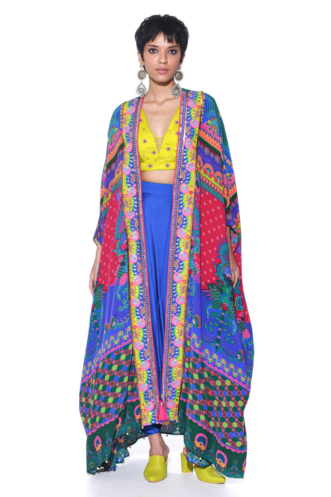 Multi Pattern Oversized Embroidred Shrug Set