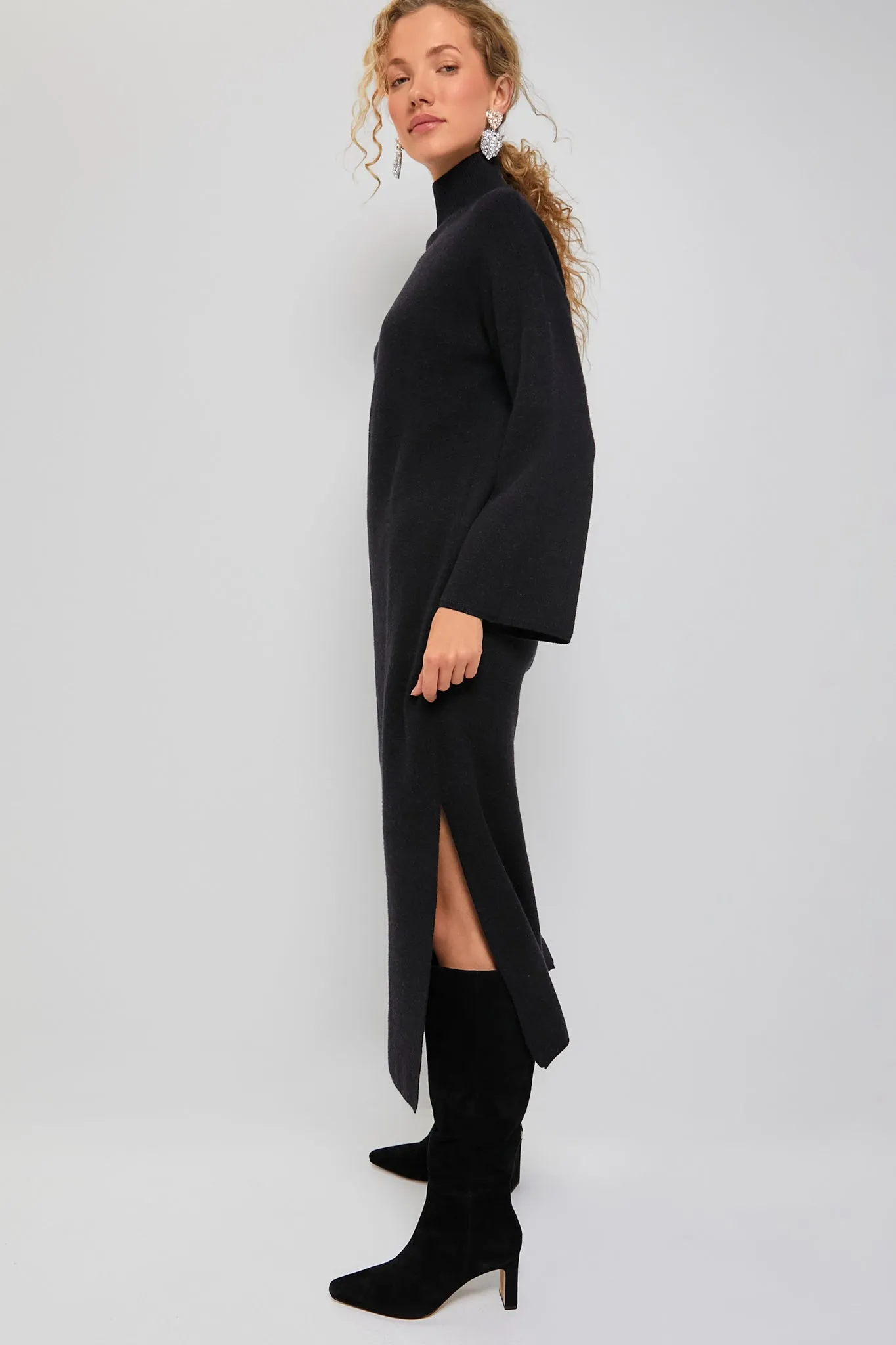 Noir Vivianne Maxi Dress