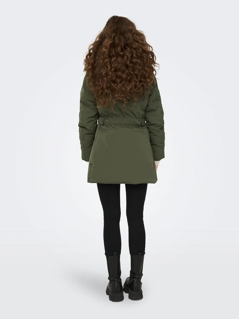 Only / Damen-Jacke / ONLPRISKA PARKA JACKET CC OTW