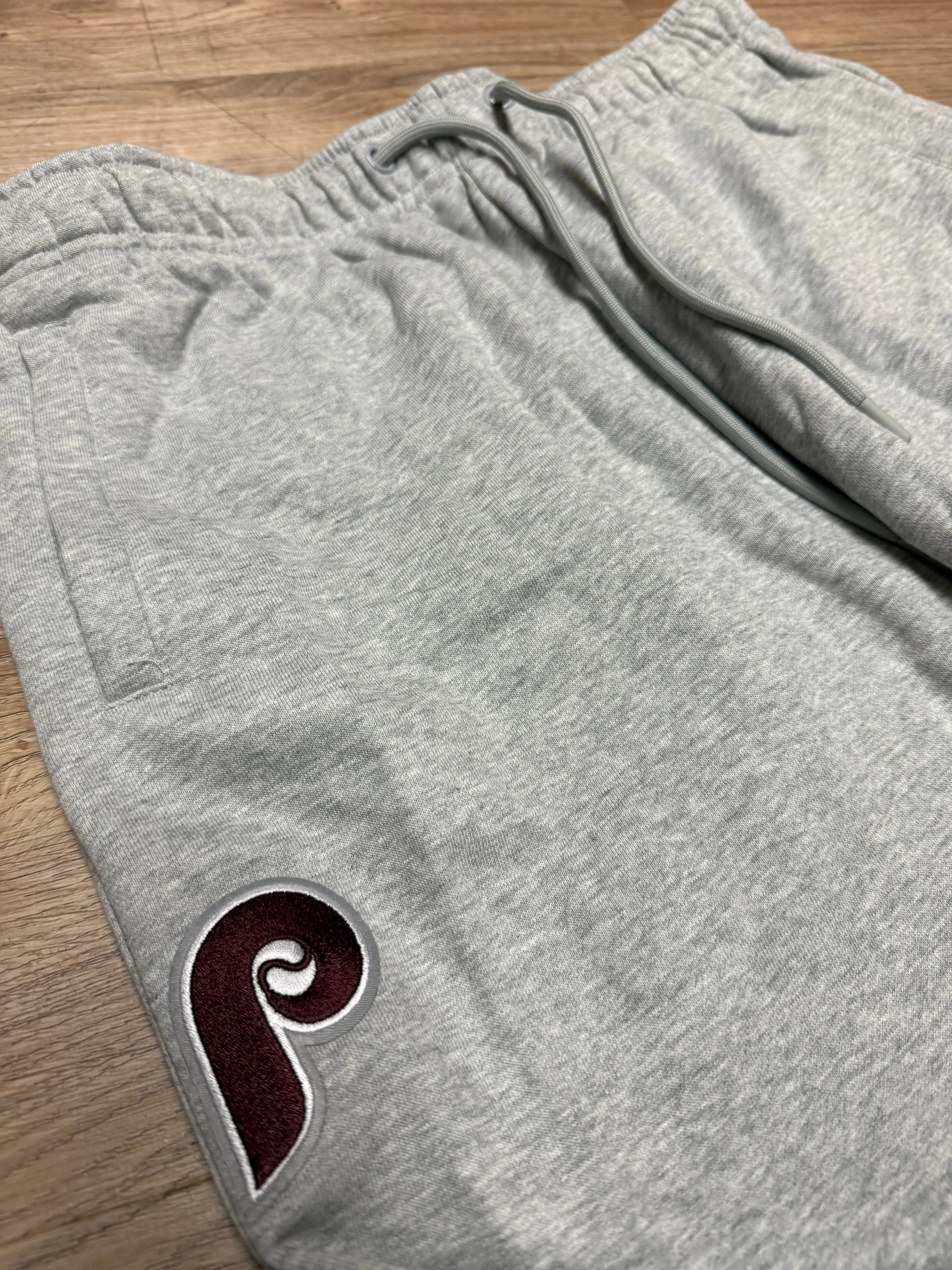 Phillies Retro Heather Sweatpants