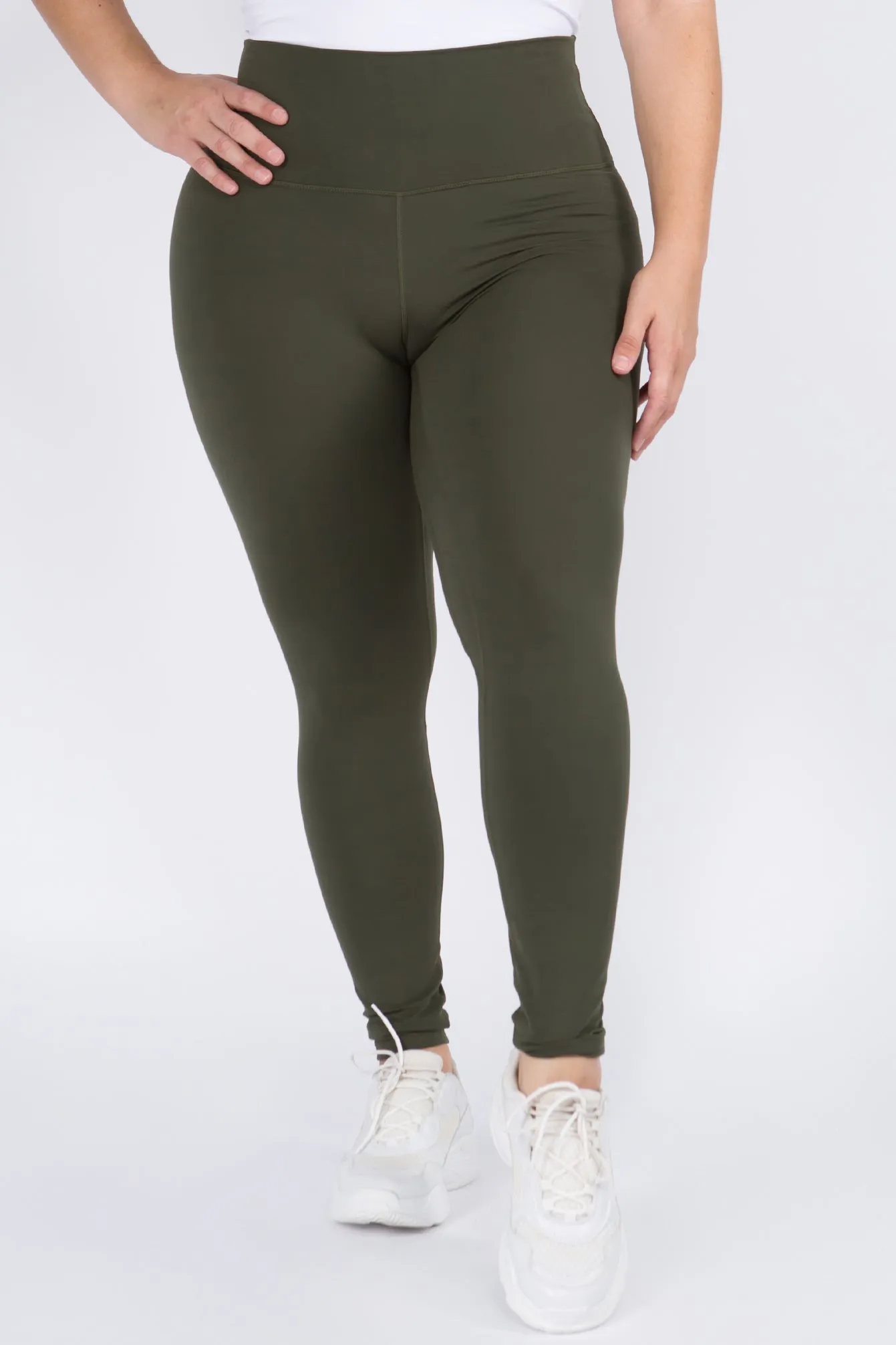 Plus Size High-Rise Essential Leggings
