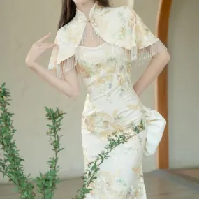 Set: Spaghetti Strap Floral Print Midi Bodycon Dress   Tasseled Cape