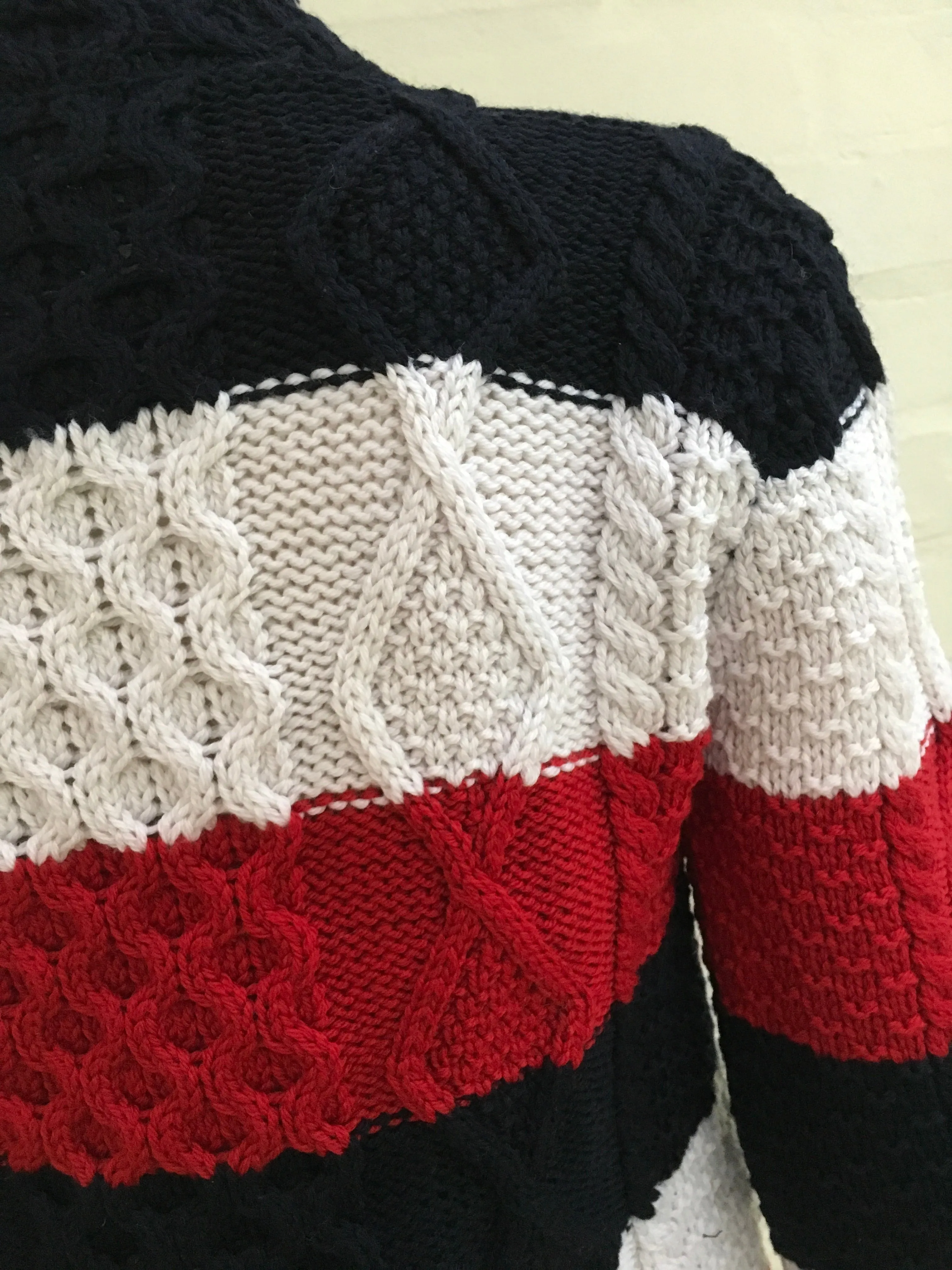 Thom Browne Turtleneck Cable Knit Wool Sweater Jumper Size US 2 UK 6 XS Ladies