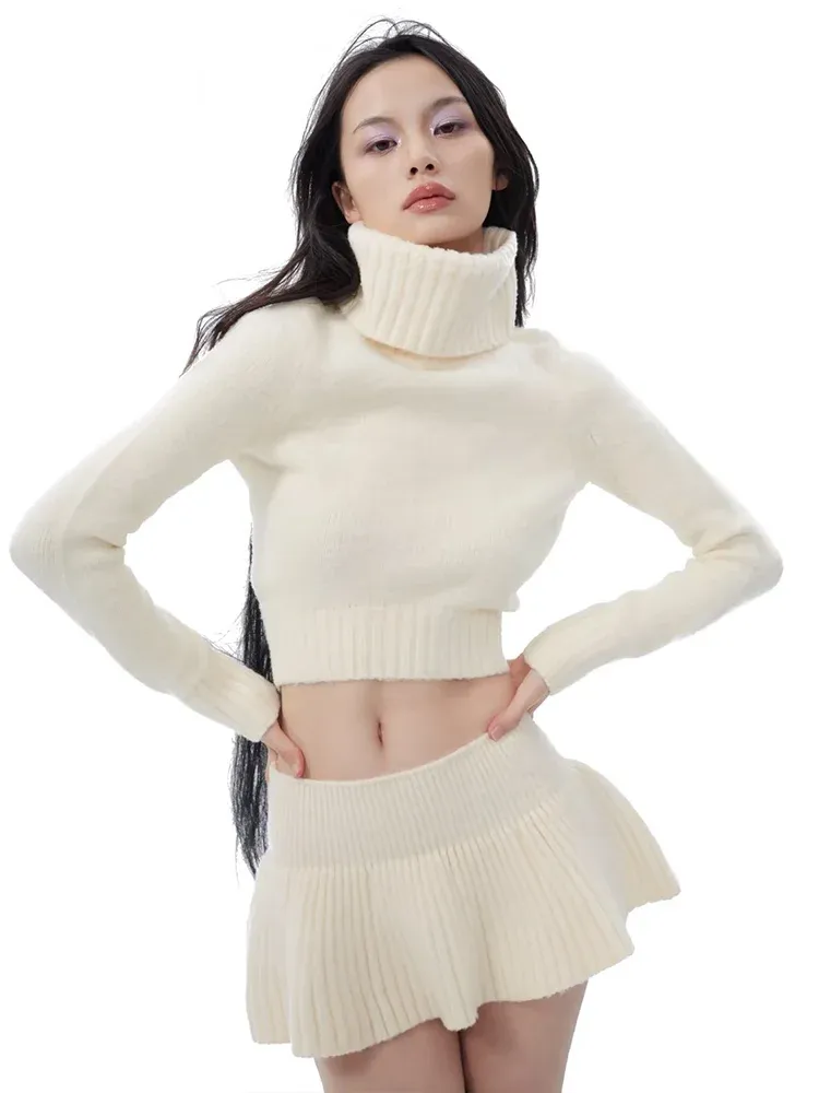 Turtleneck cropped flowing knit sweater with matching knit skirt set