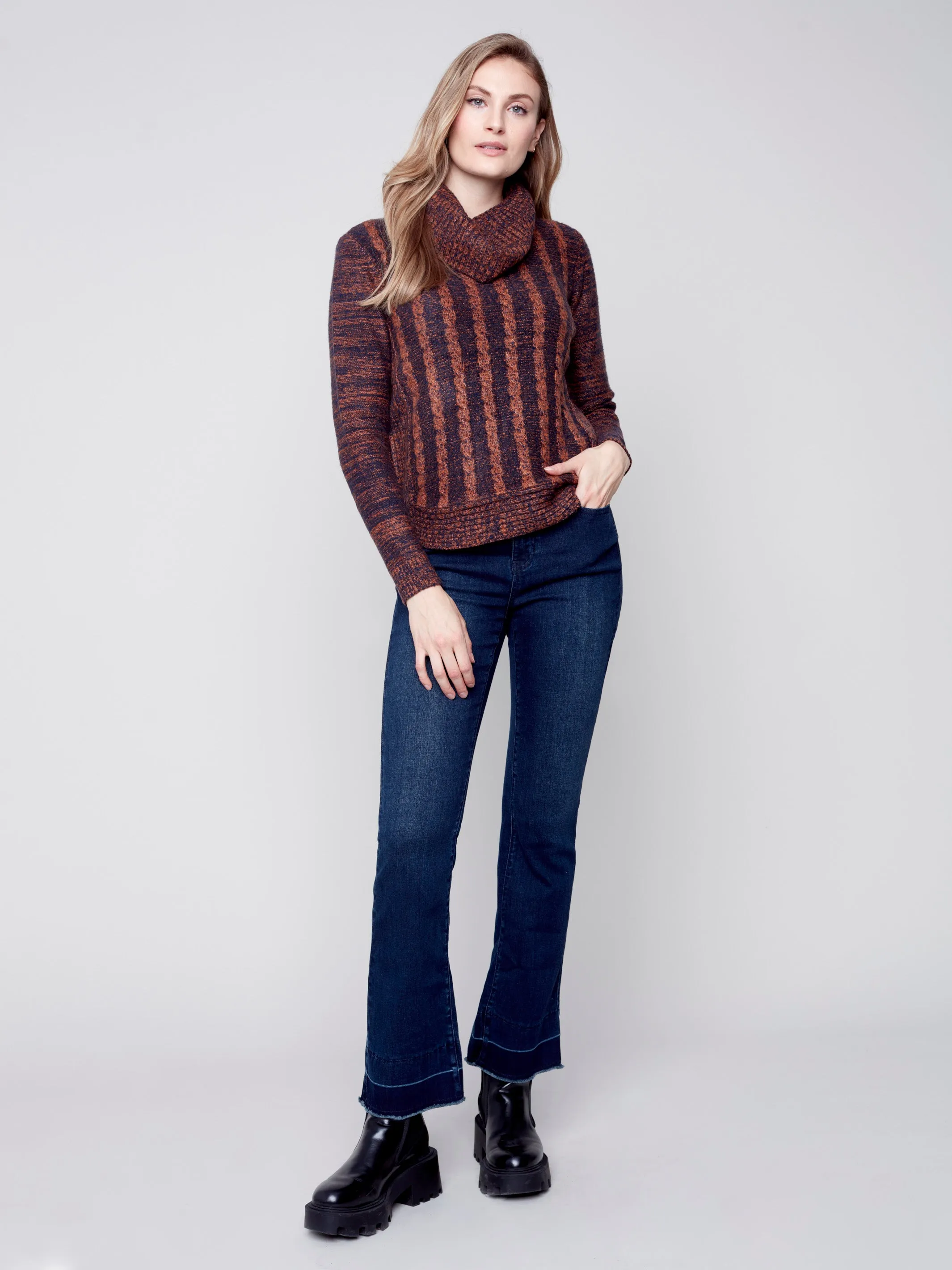 Two-Tone Cable Knit Turtleneck Round Hem Sweater