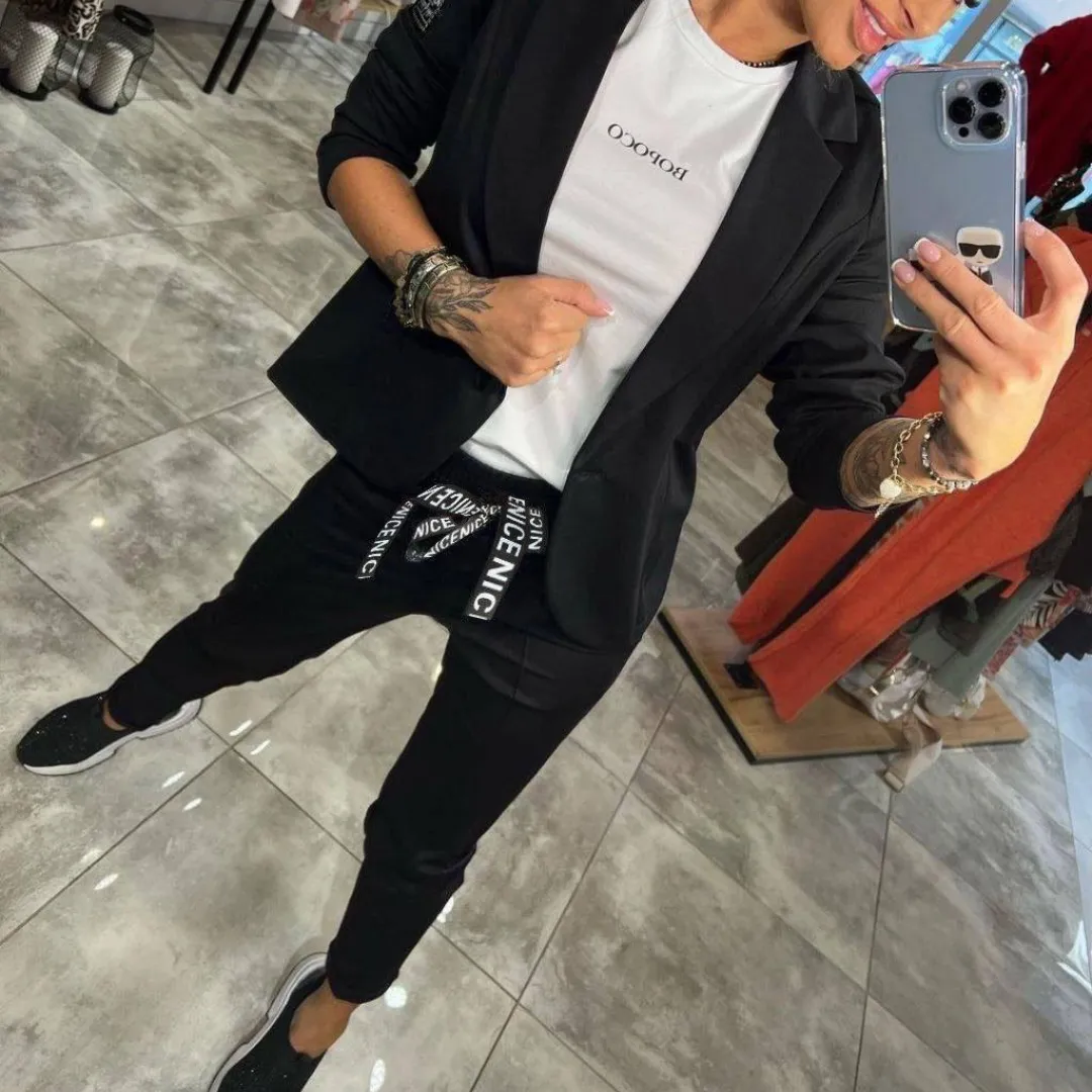 Wanda - Elegante Blazer en Broek Set