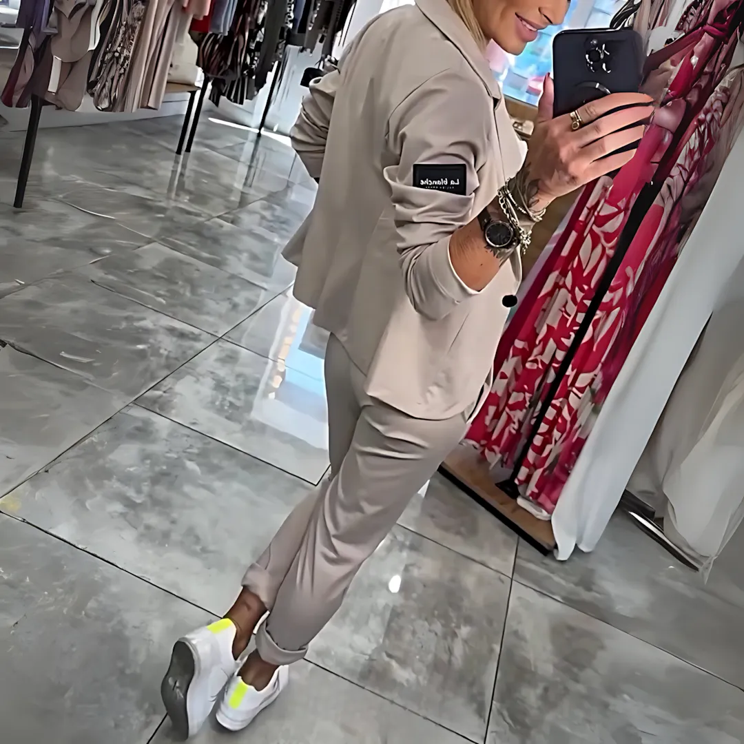 Wanda - Elegante Blazer en Broek Set