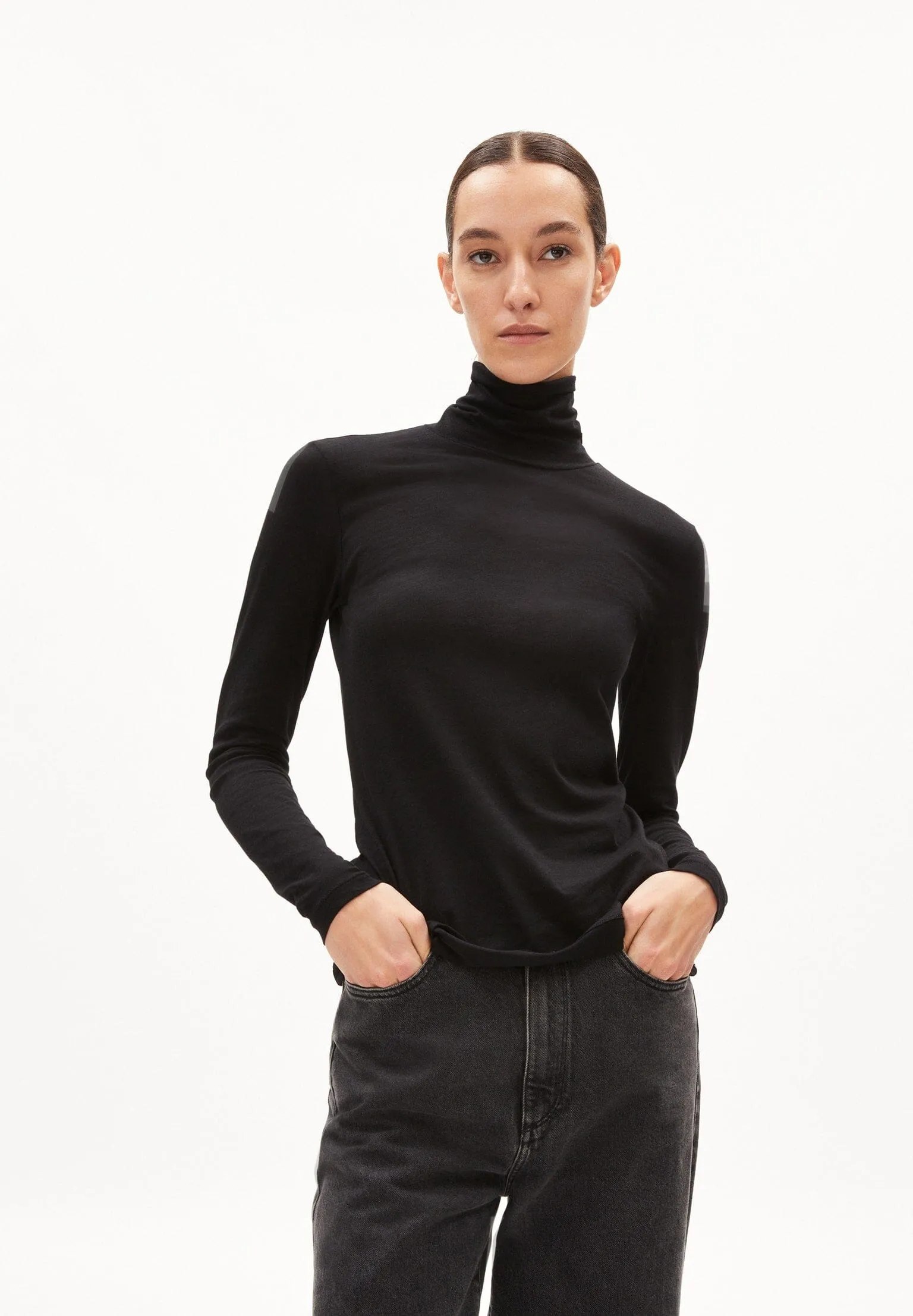 W's Graziliaa Soft turtleneck - 100% Organic cotton